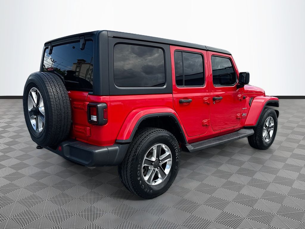2022 Jeep Wrangler Unlimited Sahara fotoğraf 4