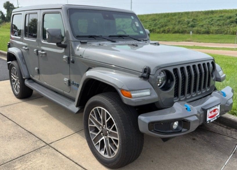 2022 Jeep Wrangler Unlimited High Altitude 4XE - Photo 3