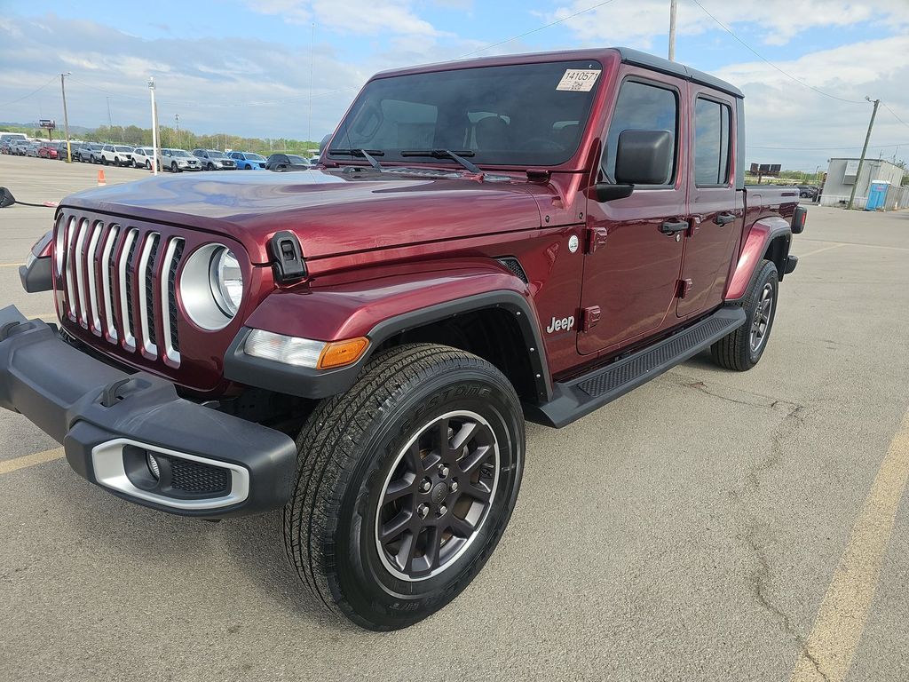 2022 Jeep Gladiator Overland's photo