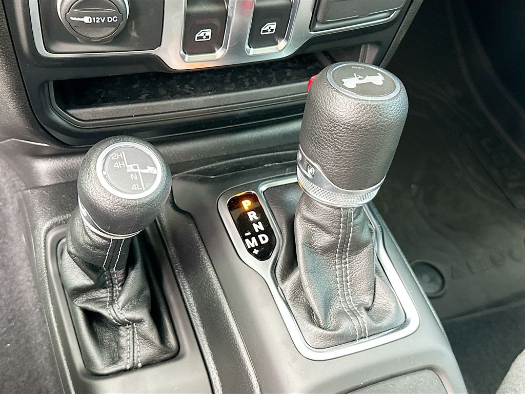 2025 Jeep Wrangler 2-Door Sport S - Photo 16