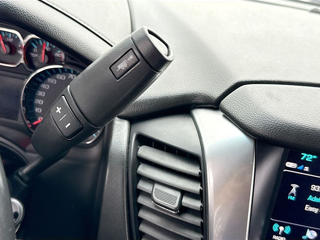 2019 Chevrolet Tahoe LT - Photo 17