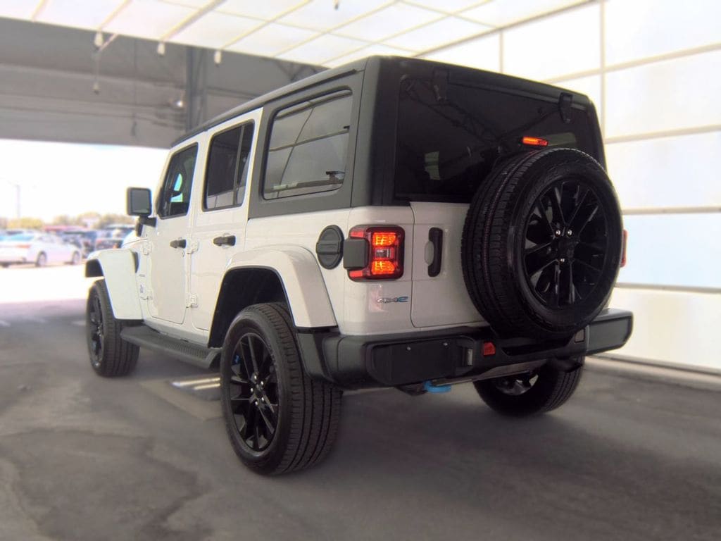 Used 2022 Jeep Wrangler Unlimited 4xe Sahara SUV