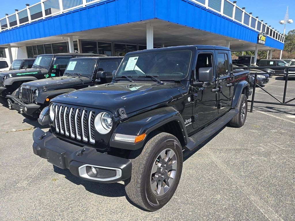 Used 2022 Jeep Gladiator Overland Truck Crew Cab