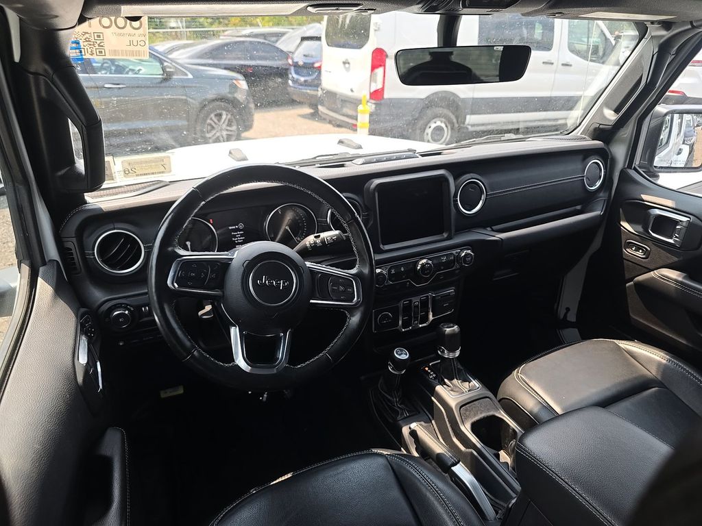2022 Jeep Wrangler Unlimited 4xe Sahara fotoğraf 5