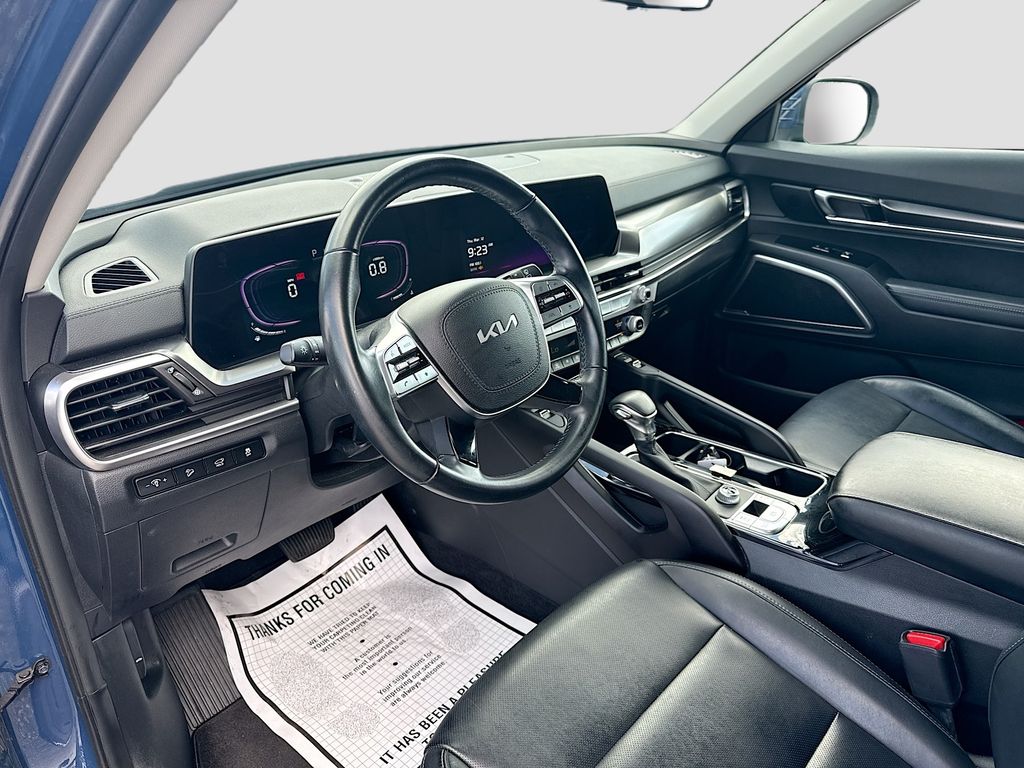 2025 Kia Telluride S - Photo 10