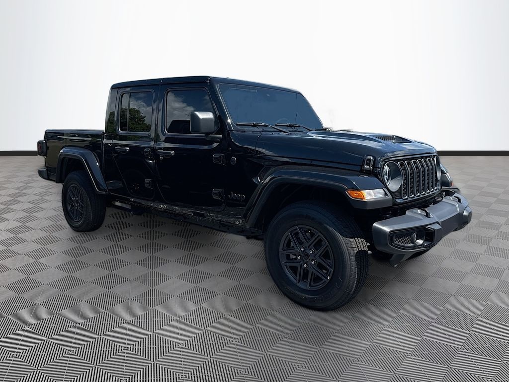New 2025 Jeep Gladiator SPORT S 4X4 Pickup