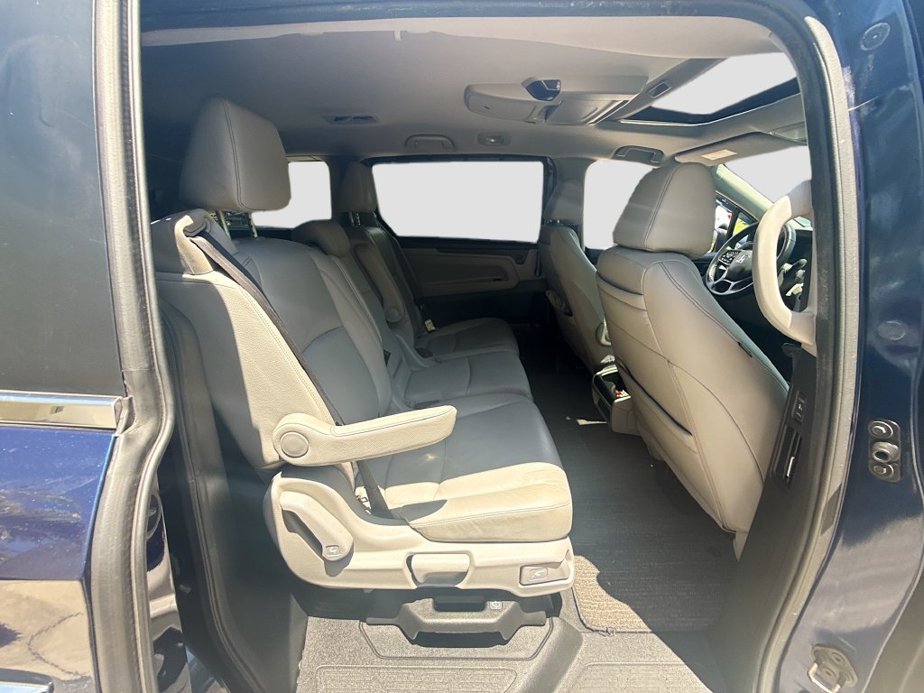 2022 Honda Odyssey Touring - Photo 32