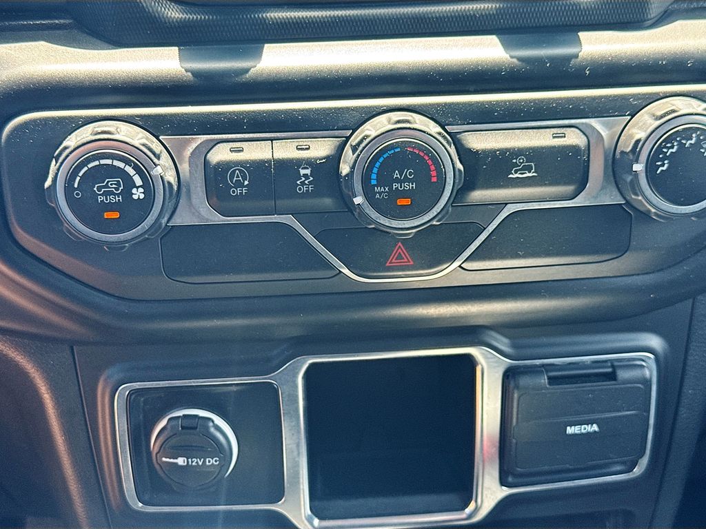 2021 Jeep Wrangler Unlimited Willys Sport - Photo 17