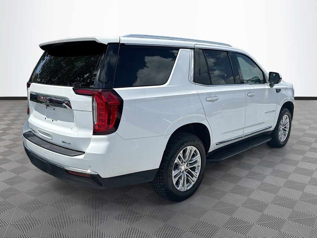 2024 GMC Yukon SLT - Photo 8
