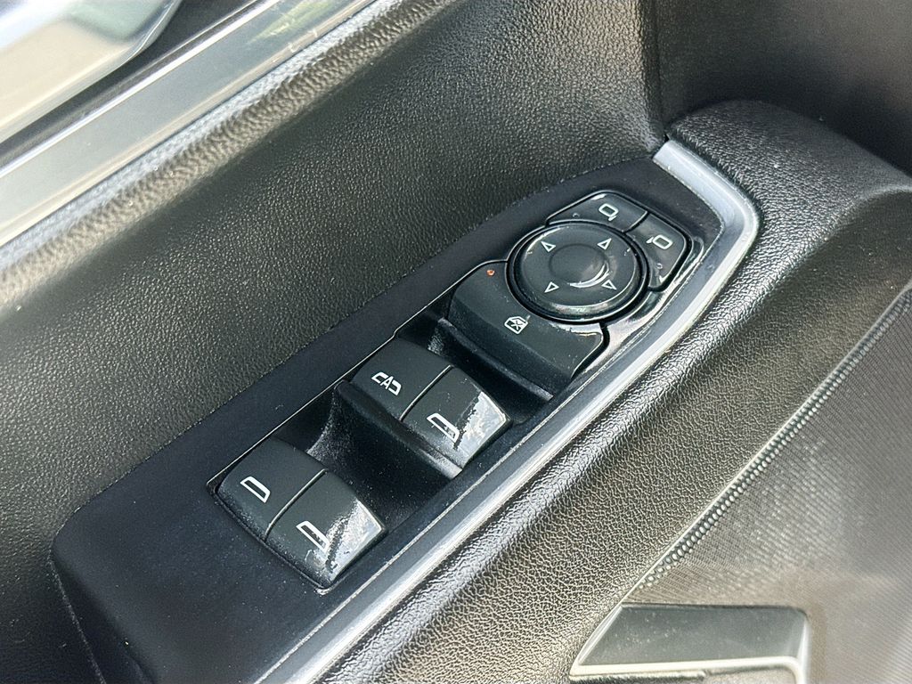 2024 Chevrolet Silverado 1500 RST - Photo 19