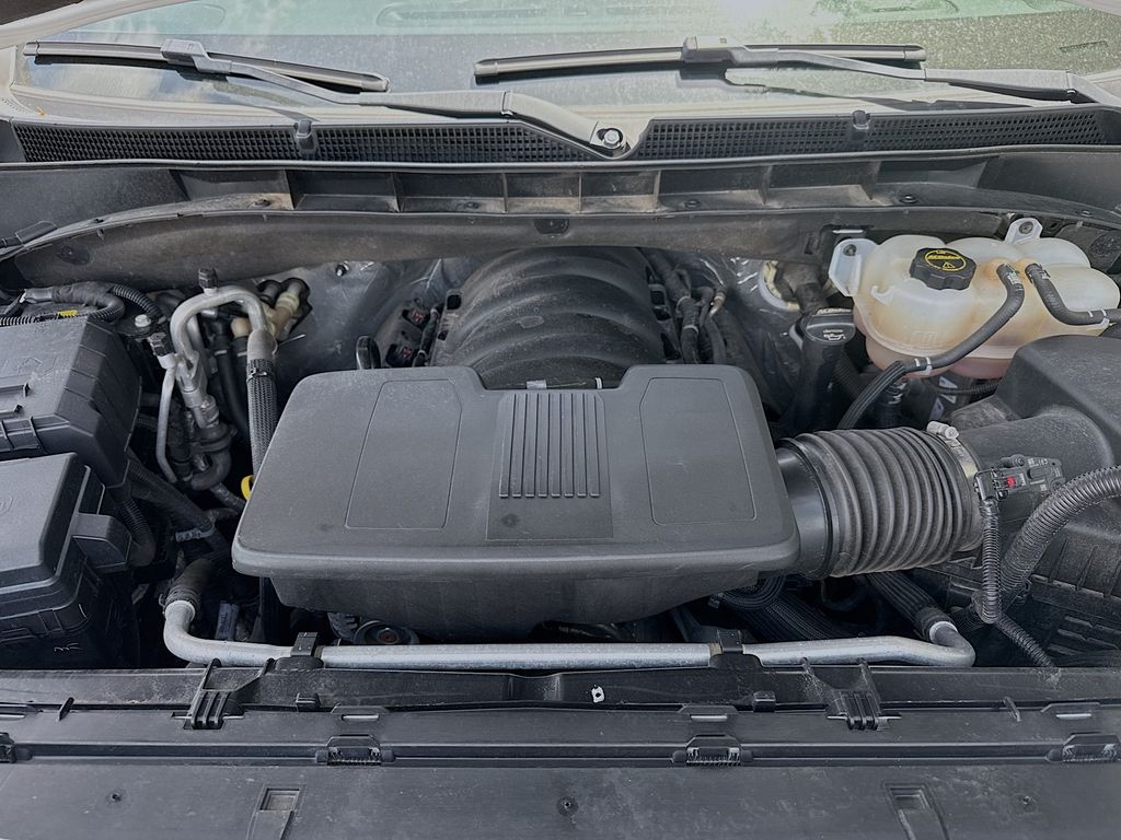 2024 GMC Yukon SLT - Photo 33