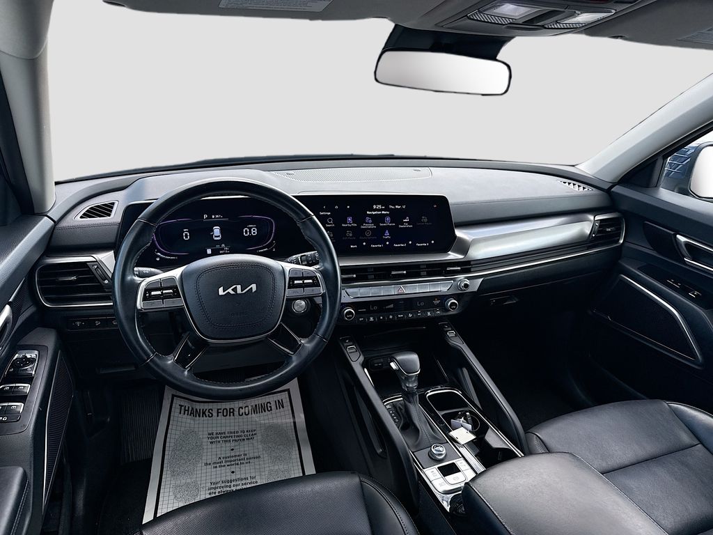 2025 Kia Telluride S - Photo 26