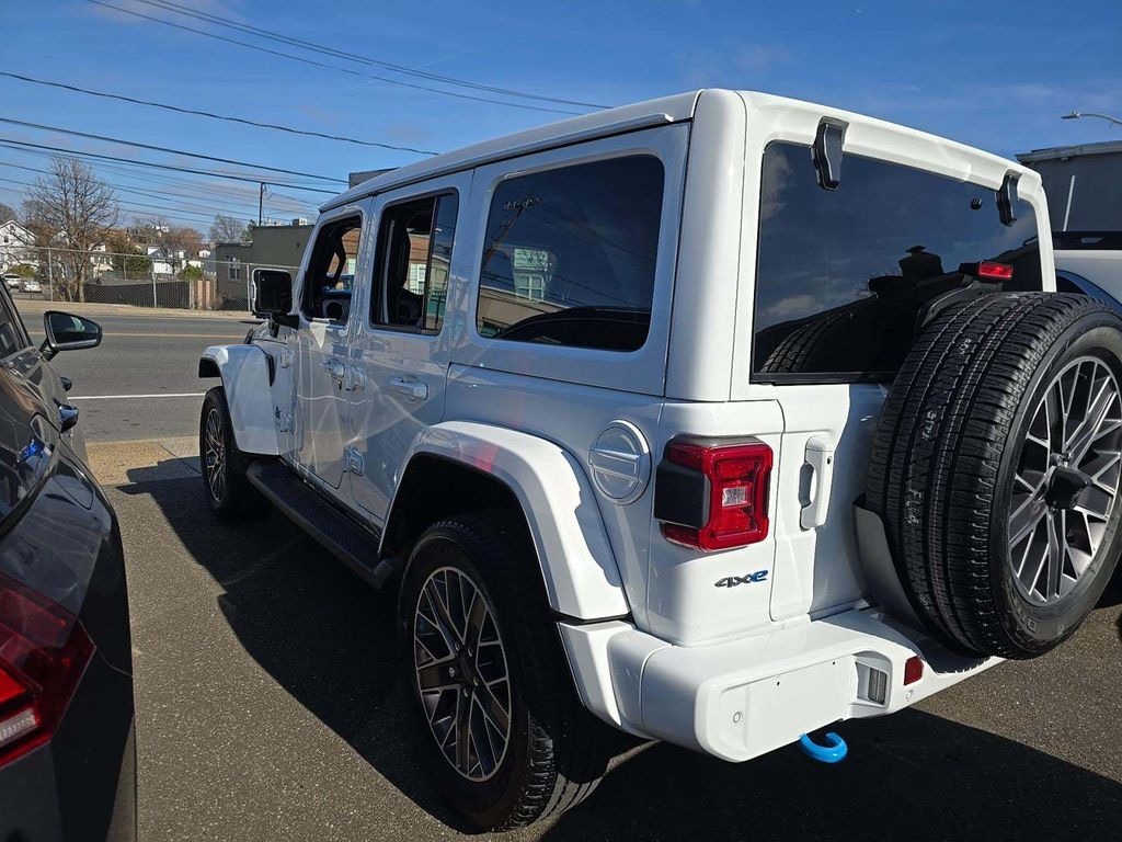 Used 2023 Jeep Wrangler 4xe Sahara SUV