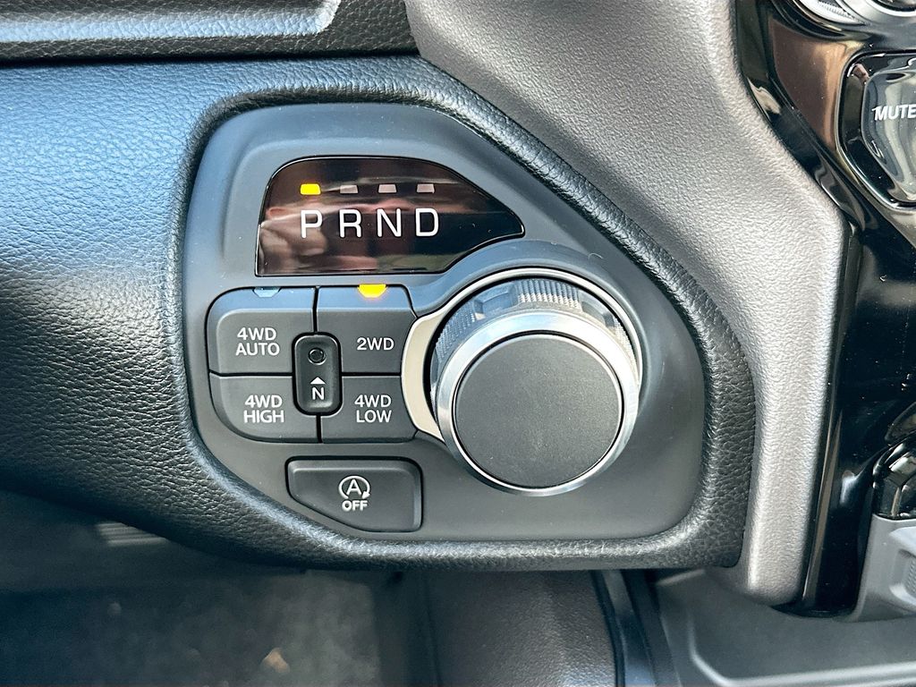 2026 RAM 1500 Big Horn/Lone Star - Photo 17