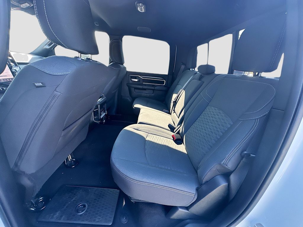 2025 RAM 2500 Big Horn - Photo 25
