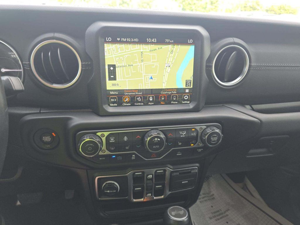 2023 Jeep Wrangler 4xe Sahara fotoğraf 5