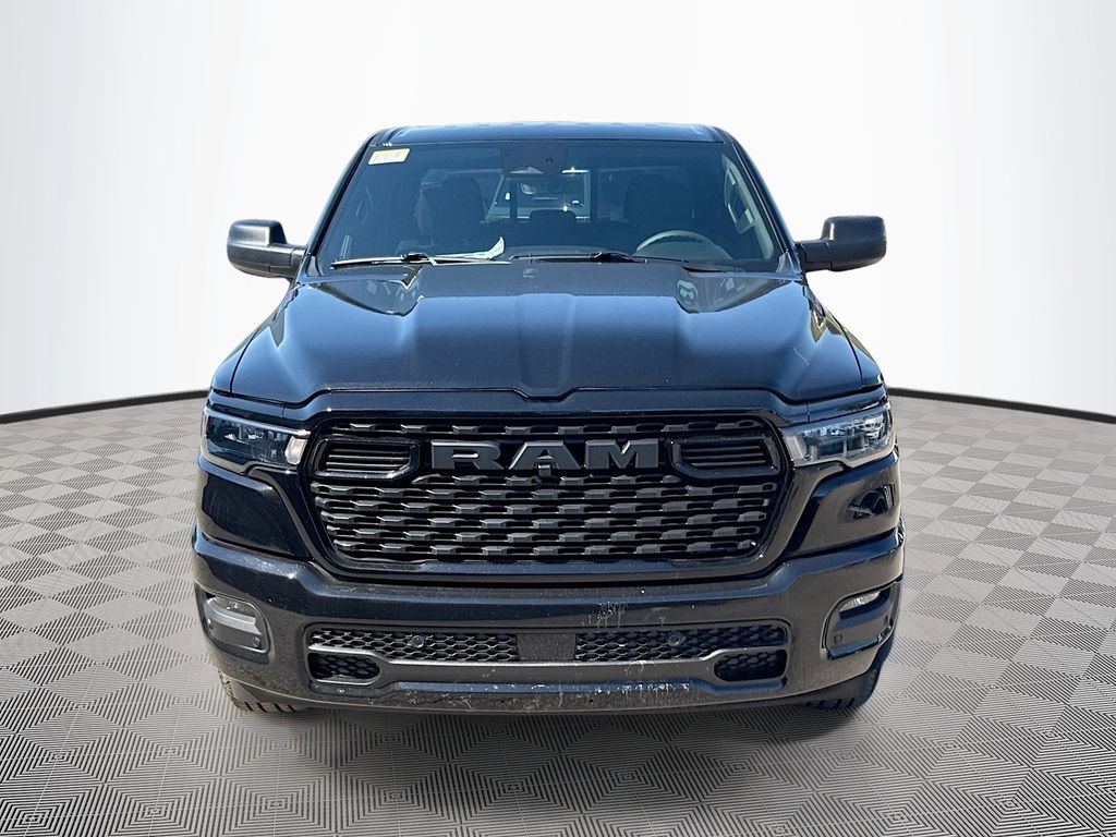 New 2026 Ram 1500 EXPRESS CREW CAB 4X2 5'7 BOX Pickup