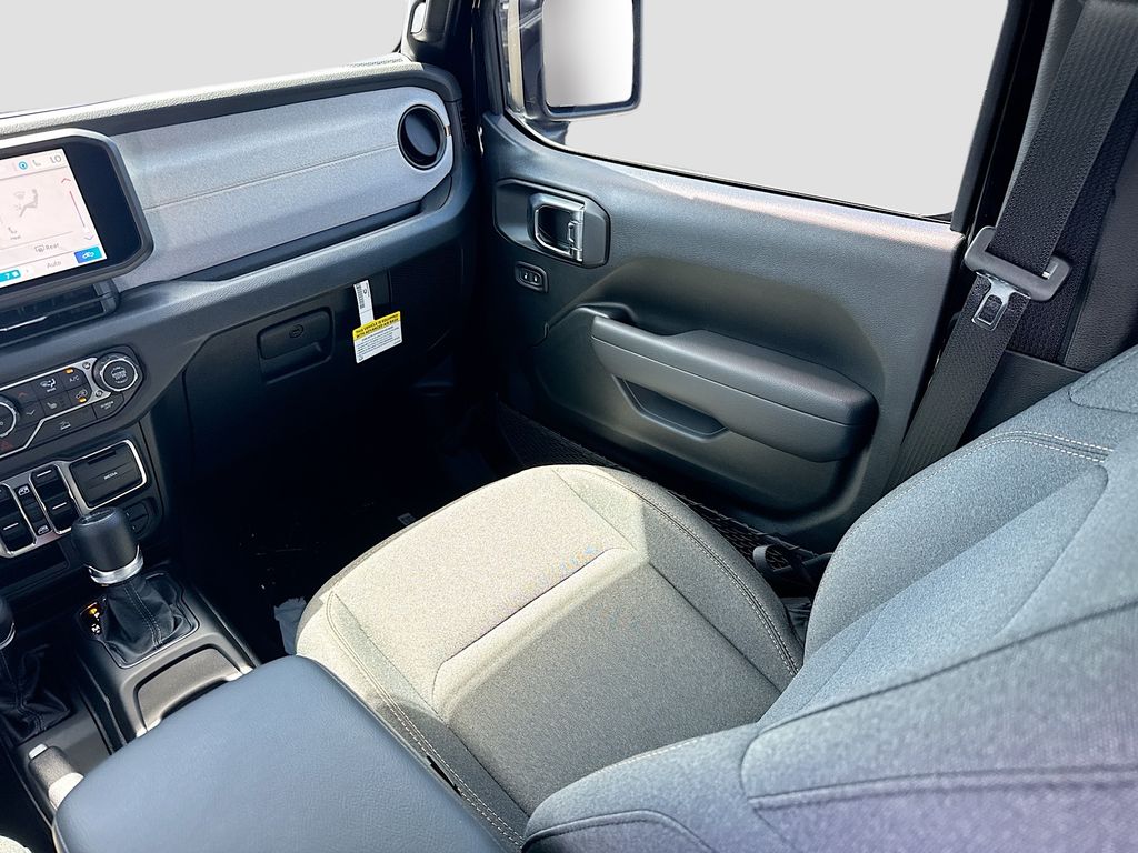 2025 Jeep Gladiator Sport S - Photo 25