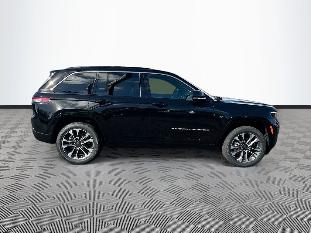 2025 Jeep Grand Cherokee Overland - Photo 9