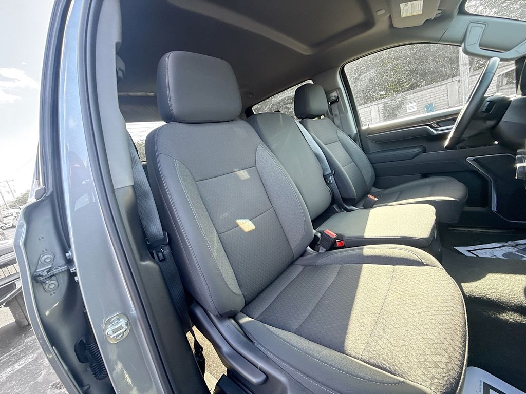 2026 Chevrolet Silverado 1500 RST - Photo 32