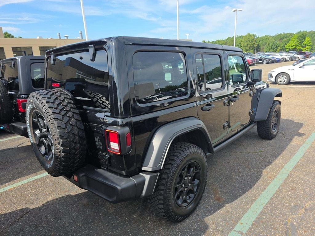 2023 Jeep Wrangler 4xe fotoğraf 3