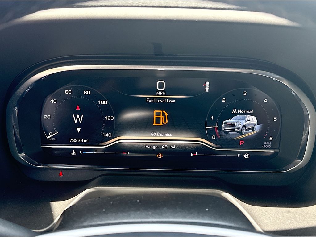 2024 GMC Yukon SLT - Photo 13