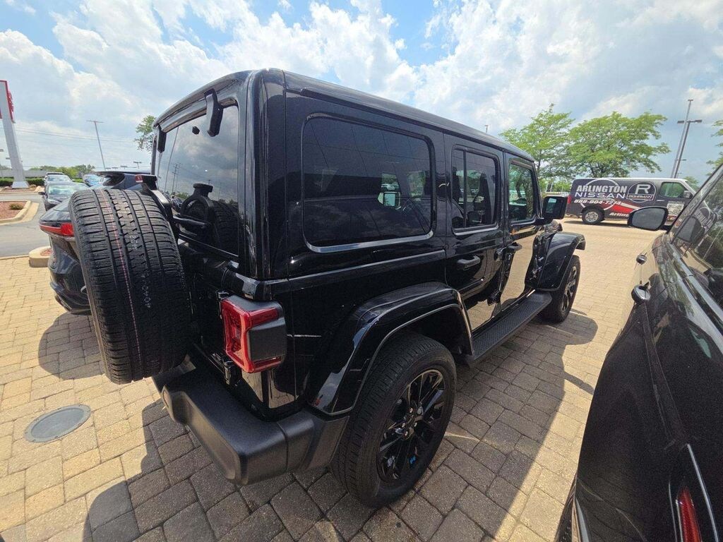 Used 2022 Jeep Wrangler Unlimited 4xe Sahara SUV