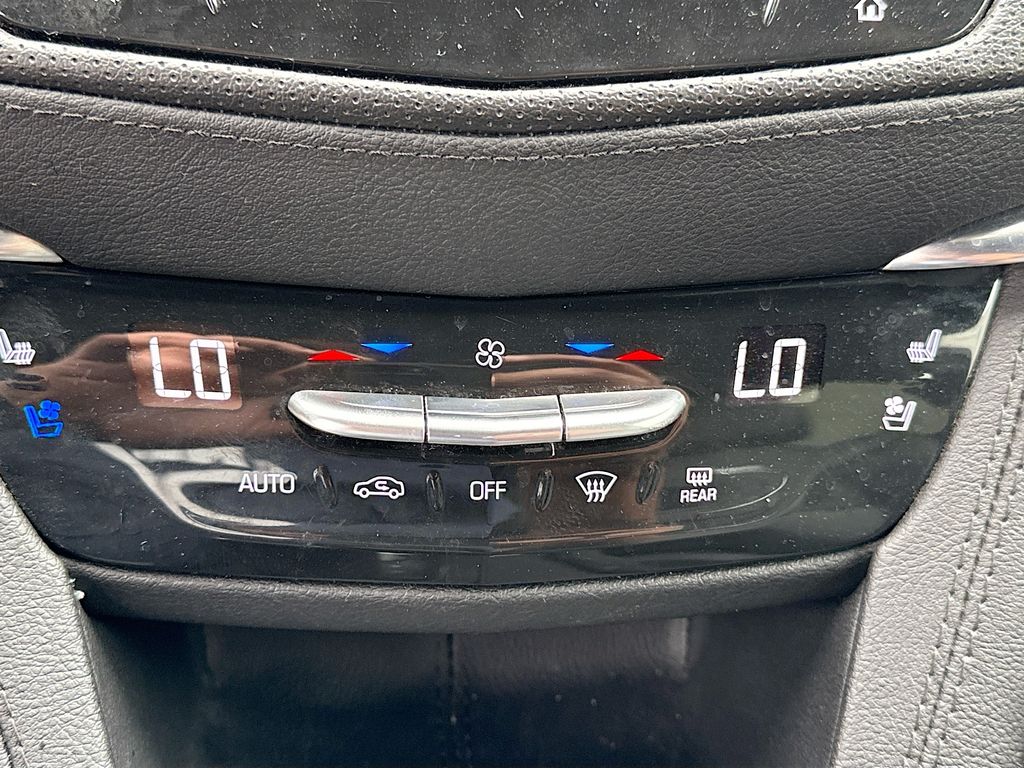 2023 Cadillac XT5 Premium Luxury - Photo 18