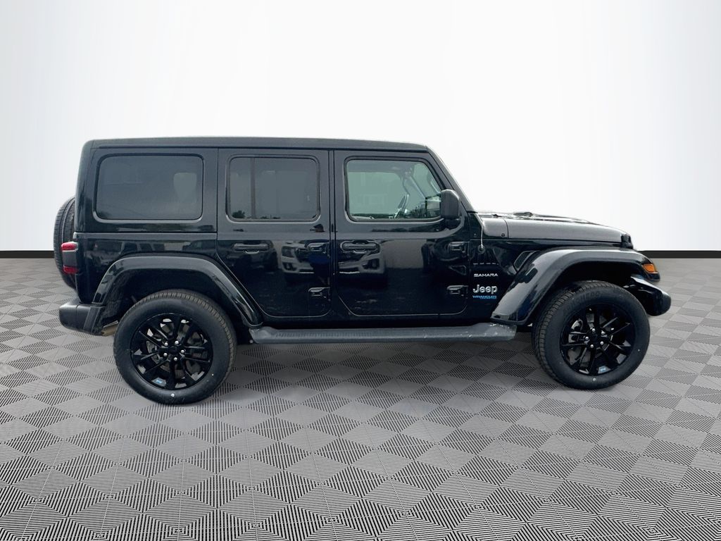 2022 Jeep Wrangler Unlimited 4xe Sahara fotoğraf 3
