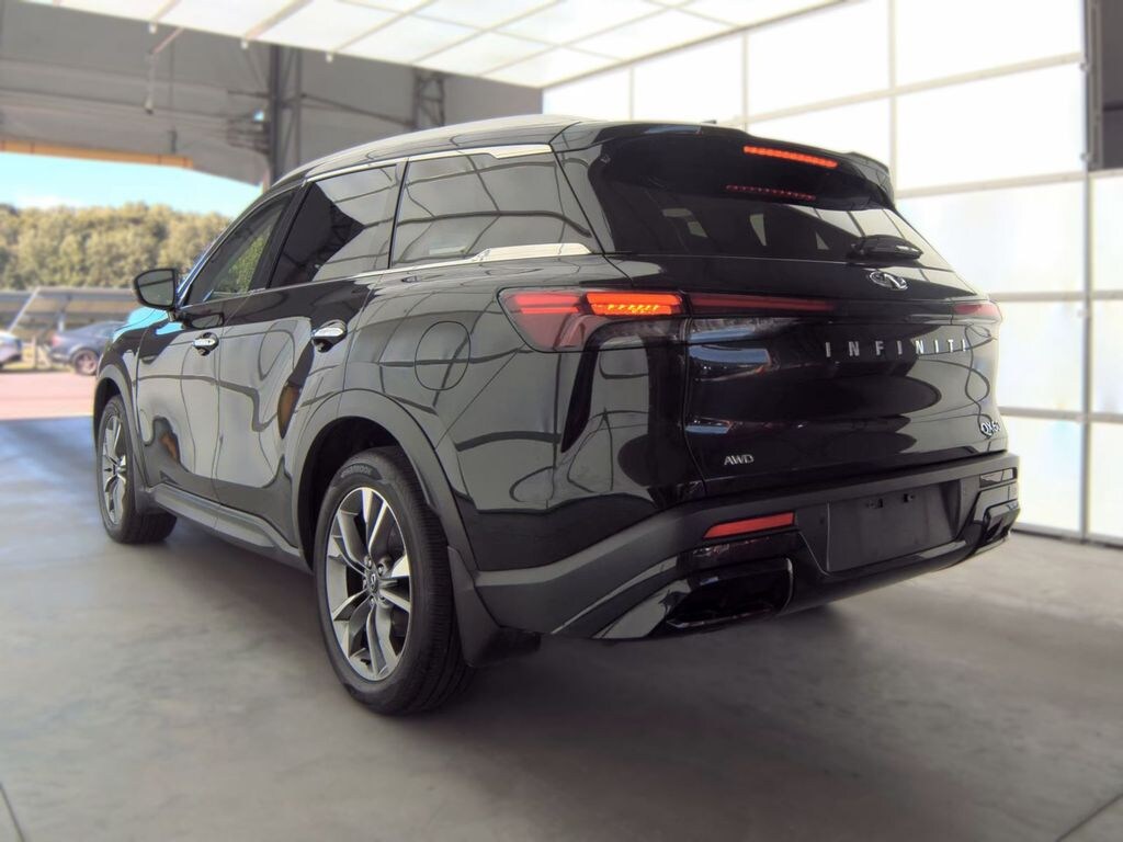 Used 2024 INFINITI QX60 LUXE SUV