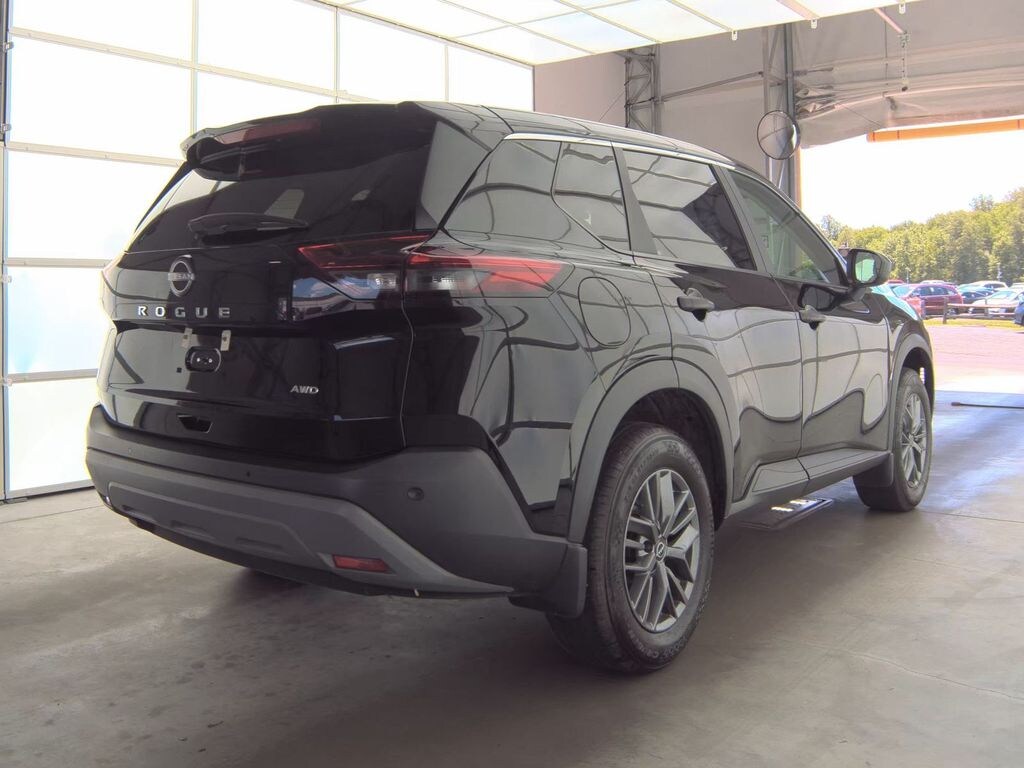 Used 2023 Nissan Rogue S SUV