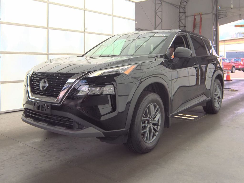 Used 2023 Nissan Rogue S SUV