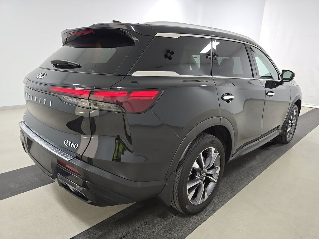 Used 2023 INFINITI QX60 LUXE SUV