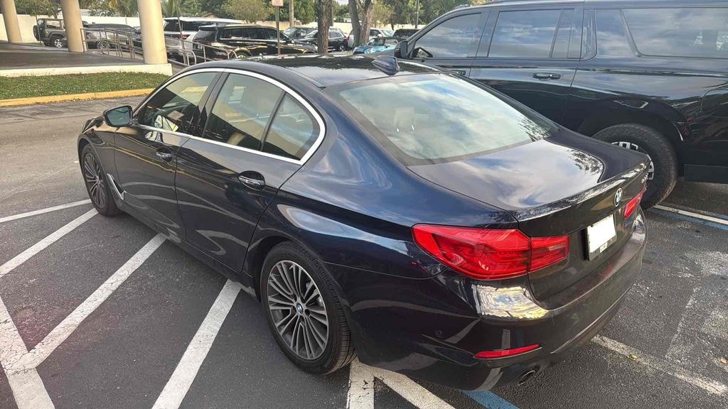 Used 2018 BMW 530i Sedan