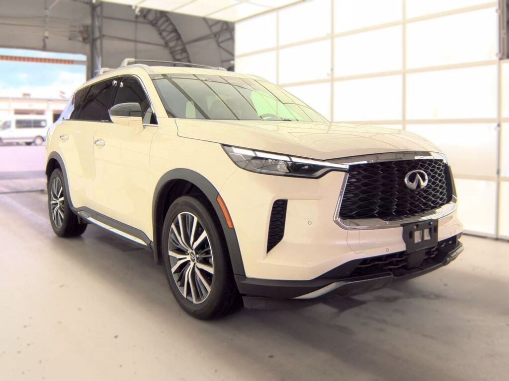 Used 2023 INFINITI QX60 SENSORY SUV