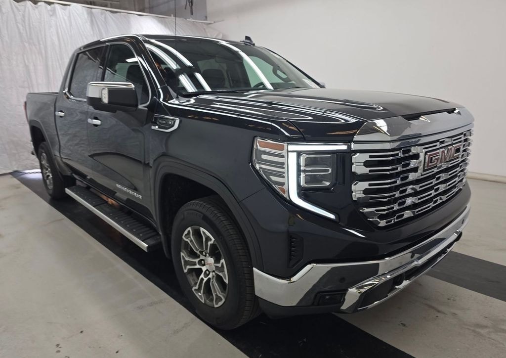 Used 2025 GMC Sierra 1500 SLT Truck Crew Cab