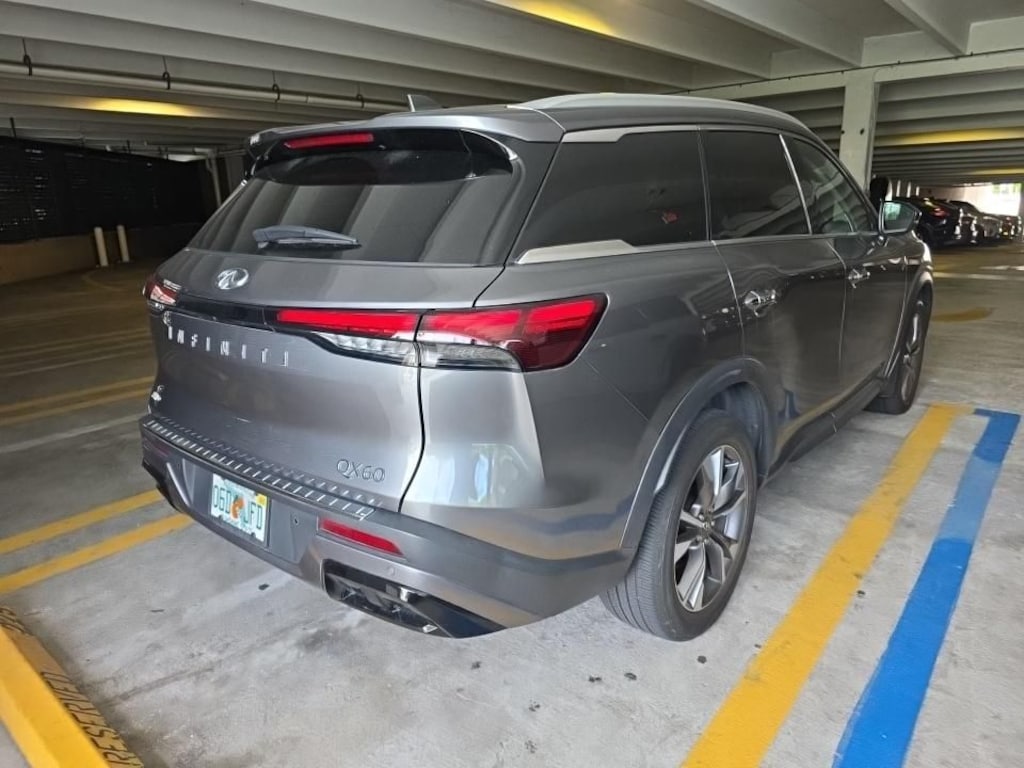 Used 2023 INFINITI QX60 LUXE SUV