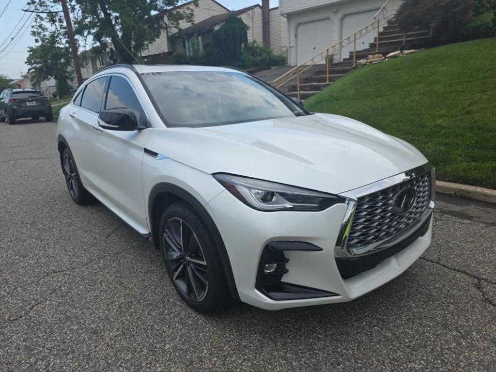 Certified 2023 INFINITI QX55 LUXE SUV