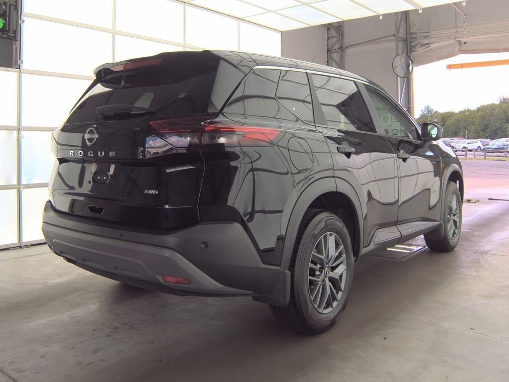 Used 2023 Nissan Rogue S SUV