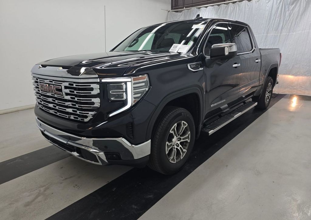 Used 2025 GMC Sierra 1500 SLT Truck Crew Cab