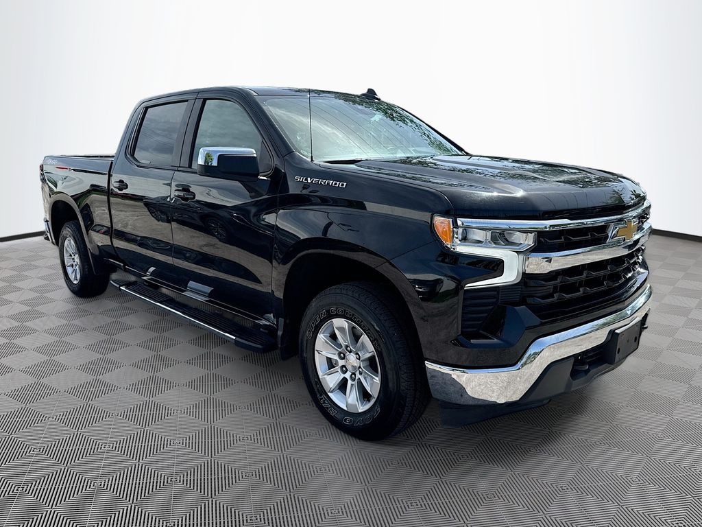 Used 2023 Chevrolet Silverado 1500 LT w/1LT Truck Crew Cab