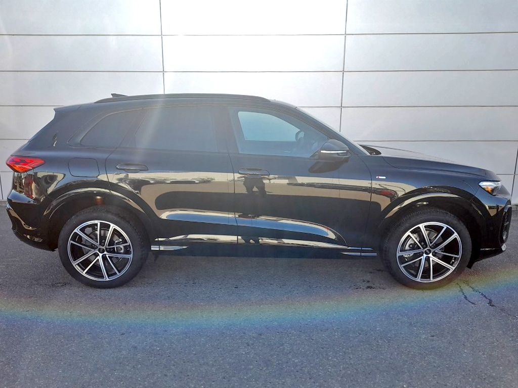 New 2025 Audi 2.0T Progressiv SUV