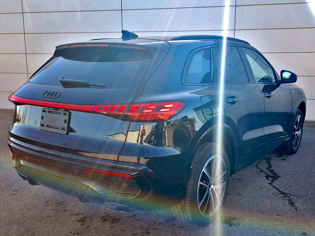 New 2025 Audi 2.0T Progressiv SUV