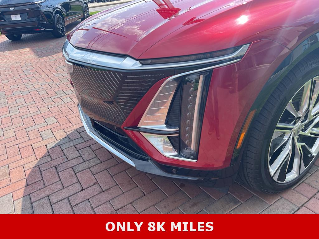 Used 2024 Cadillac LYRIQ Luxury 3 with VIN 1GYKPSRL2RZ138817 for sale in Toledo, OH