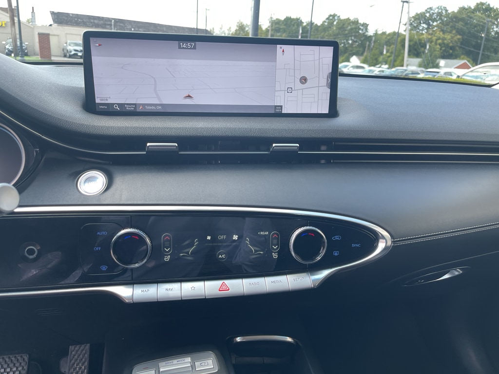 2025 GENESIS GV70 Standard - Photo 27
