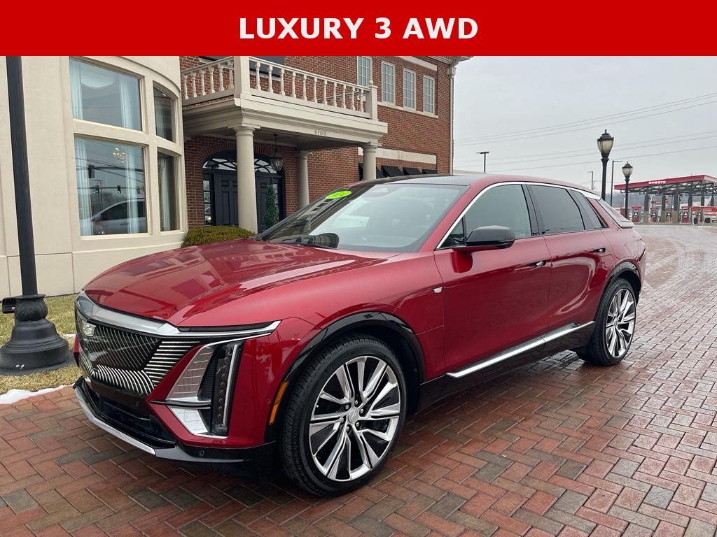 2024 Cadillac LYRIQ Luxury 3's photo