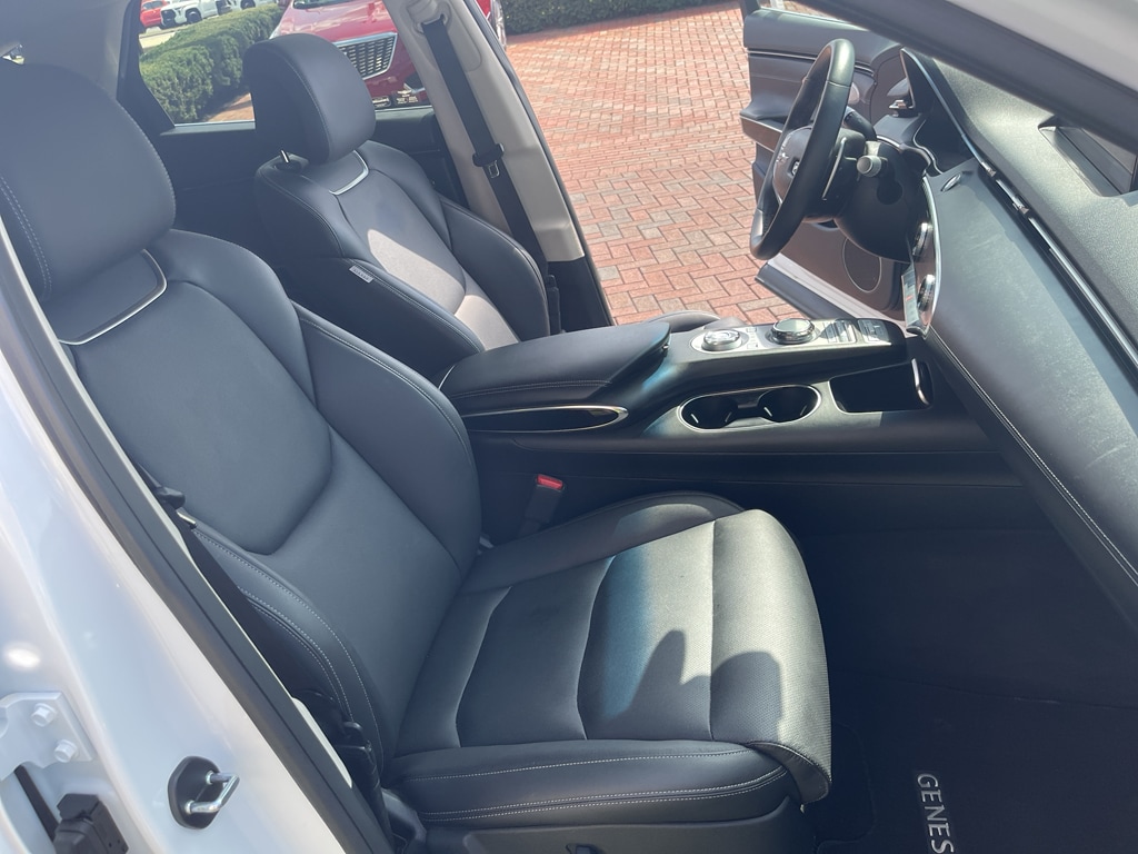 2025 GENESIS GV70 Standard - Photo 31
