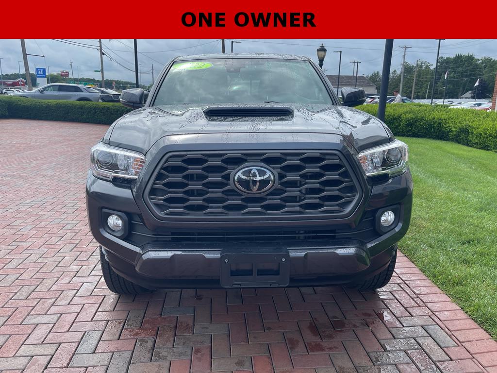2022 Toyota Tacoma TRD Sport 4x4 SR photo 3