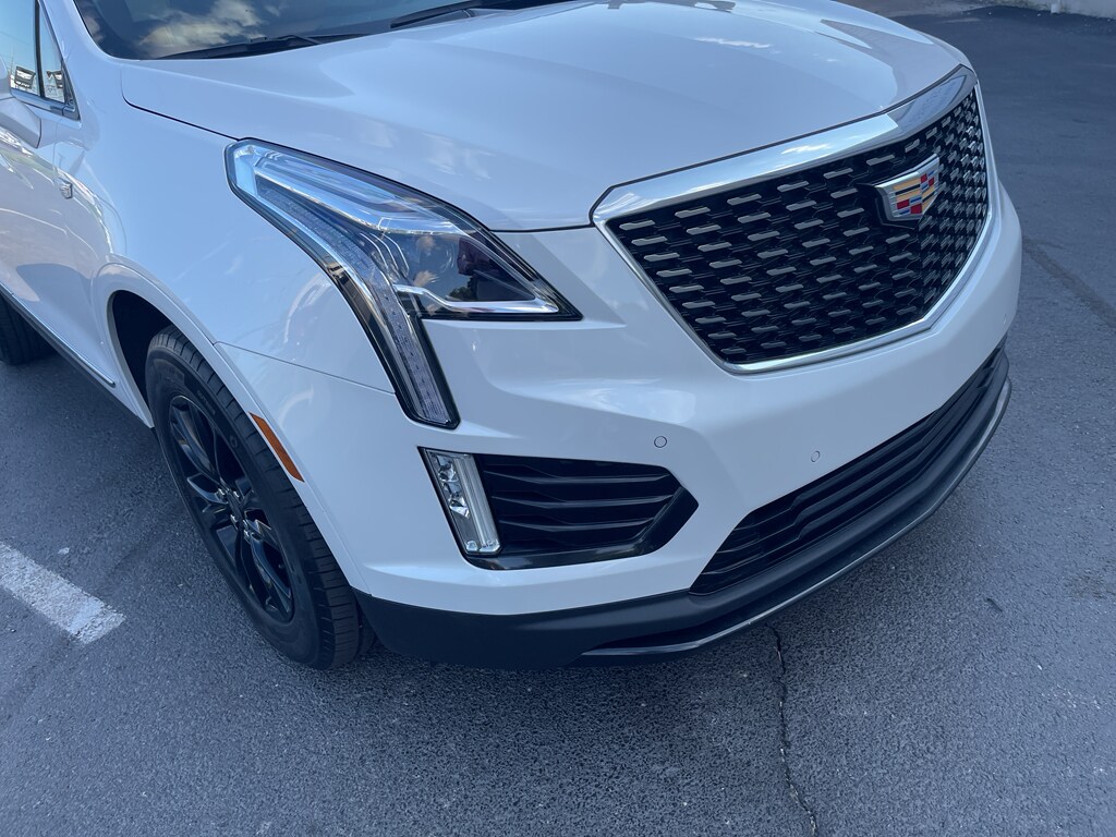 2023 Cadillac XT5 Premium Luxury photo 3