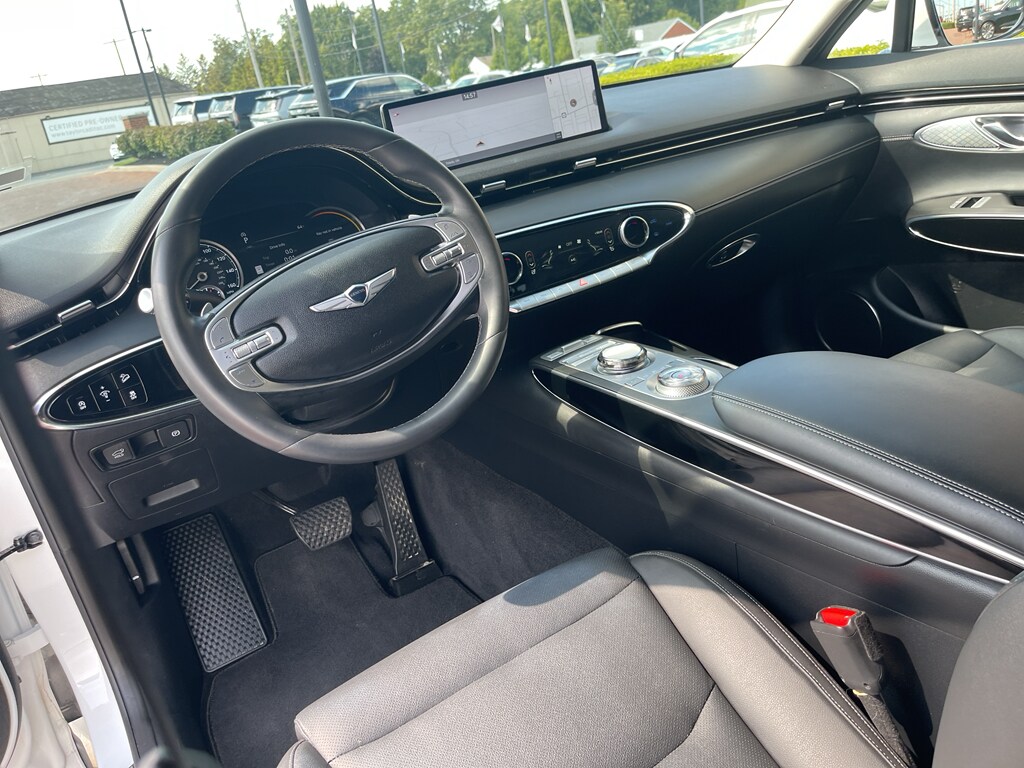 2025 GENESIS GV70 Standard - Photo 30